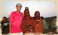 Himba Uwe mit seiner Familie